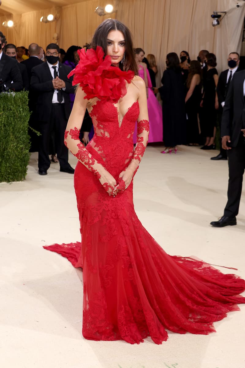 met gala billie kim kanye kendall naomi timothee rose red carpet all 2021