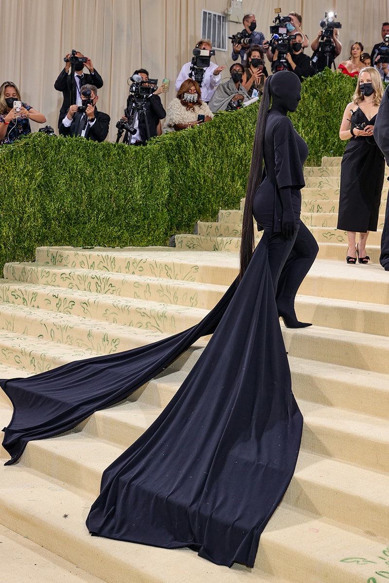 met gala billie kim kanye kendall naomi timothee rose red carpet all 2021