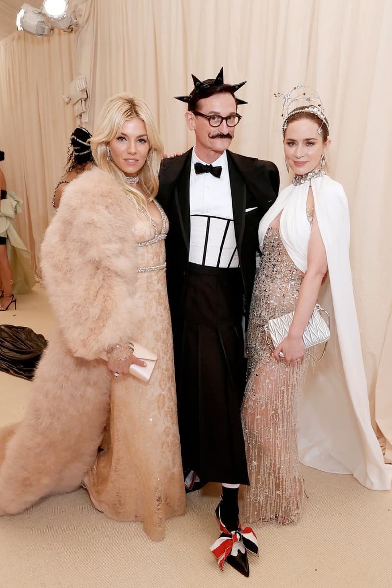 met gala billie kim kanye kendall naomi timothee rose red carpet all 2021