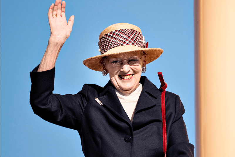 Queen-Margrethe-II-join-Netflix-movie-Ehrengard-production-as-set-designer-02