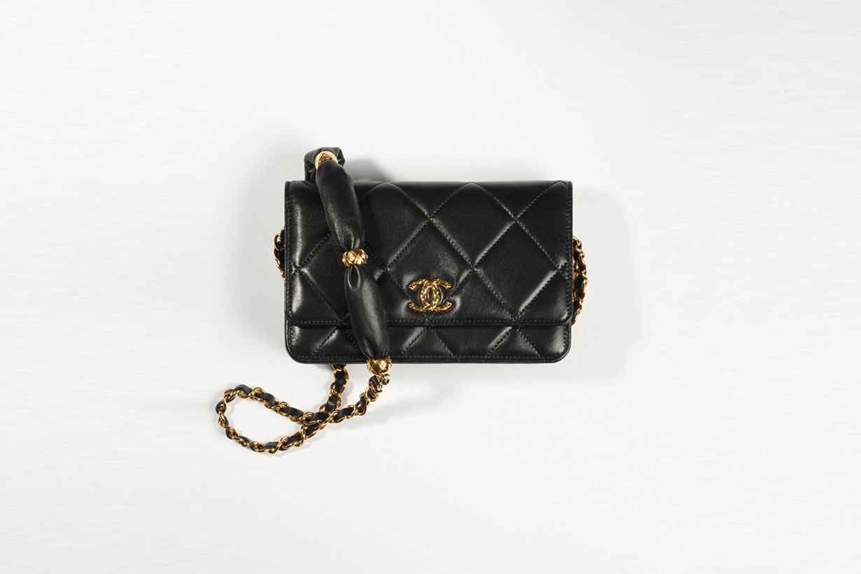 CHANEL Wallet on Chain 2021fw handbags