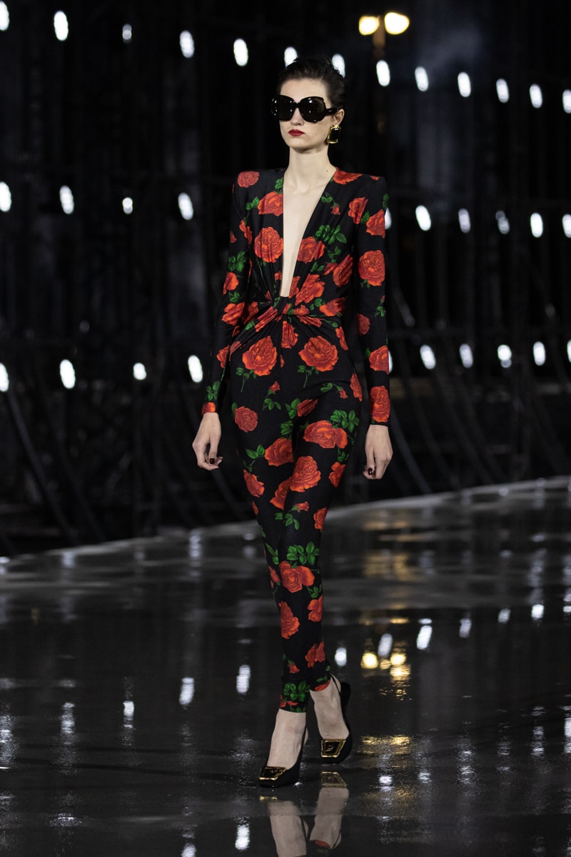 saint laurent pfw paloma picasso 2022 ss runway looks