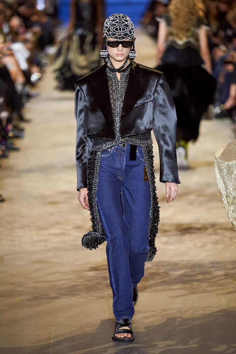 Louis Vuitton 2022ss show runway pfw 