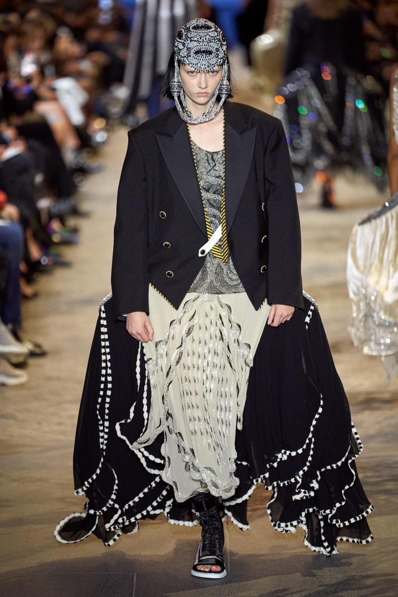 Louis Vuitton 2022ss show runway pfw 