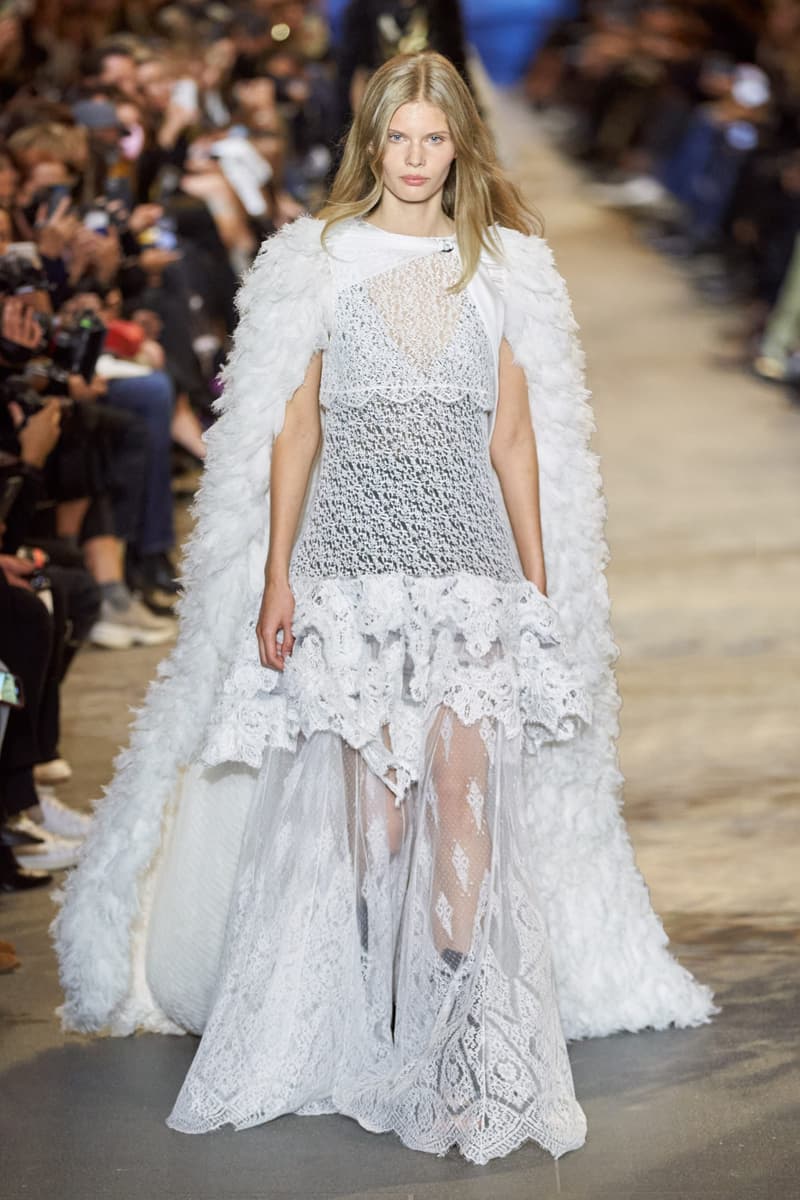 Louis Vuitton 2022ss show runway pfw