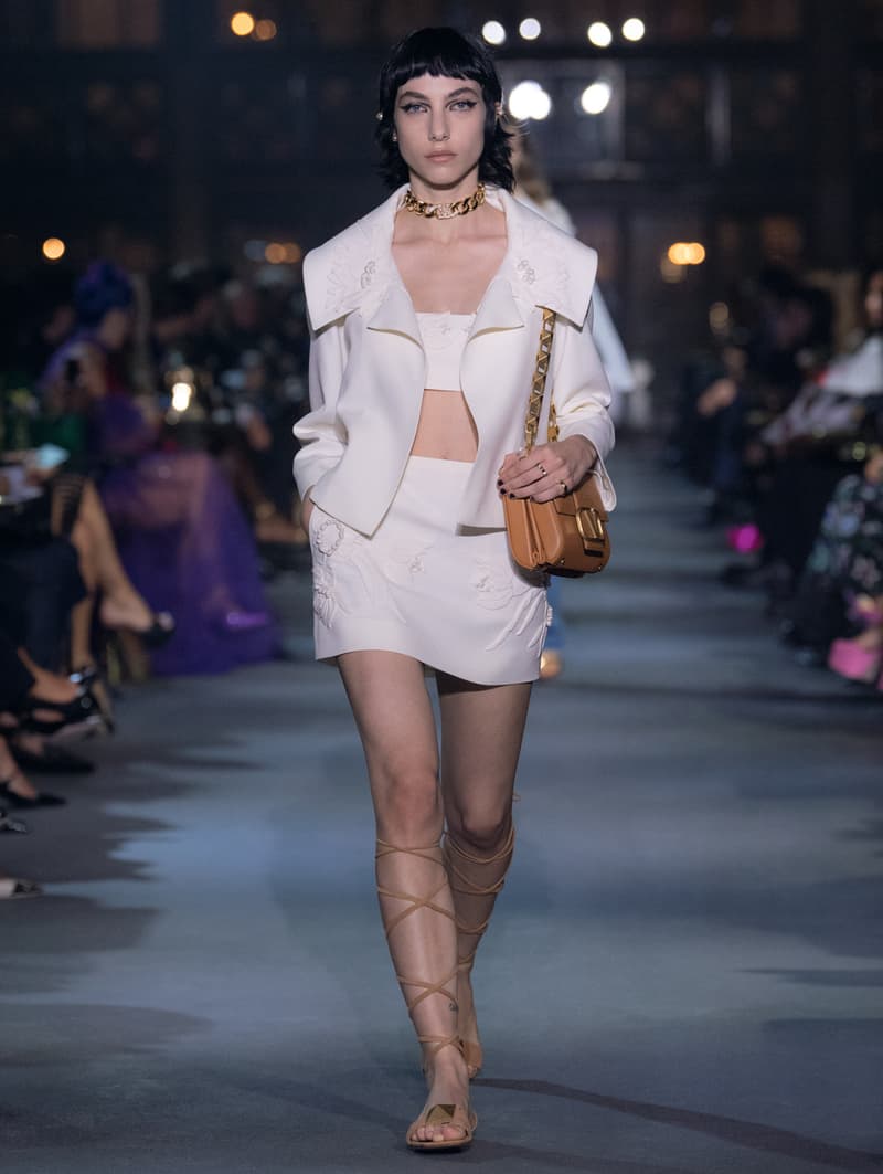 valntino Pierpaolo Piccioli 2022 ss PFW runway looks show