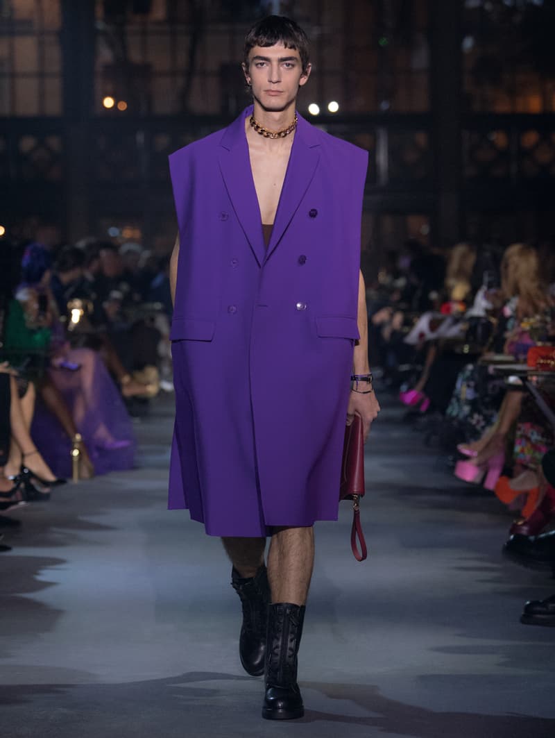 valntino Pierpaolo Piccioli 2022 ss PFW runway looks show