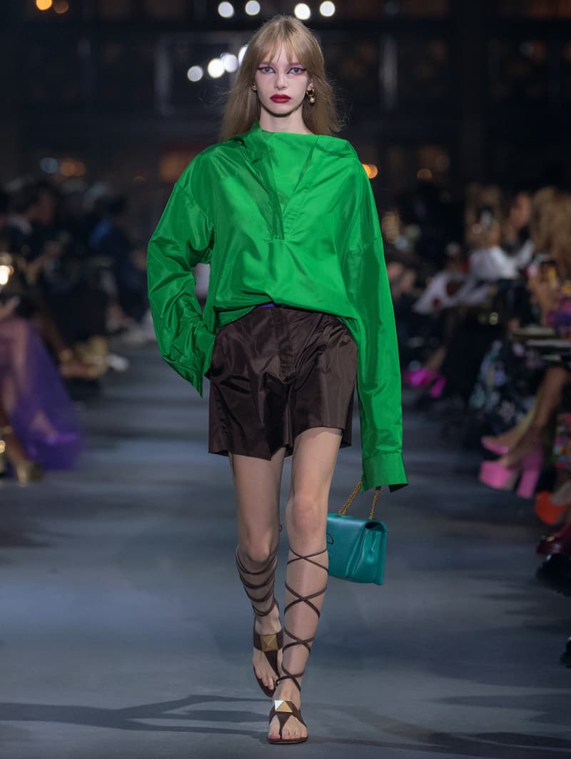 valntino Pierpaolo Piccioli 2022 ss PFW runway looks show