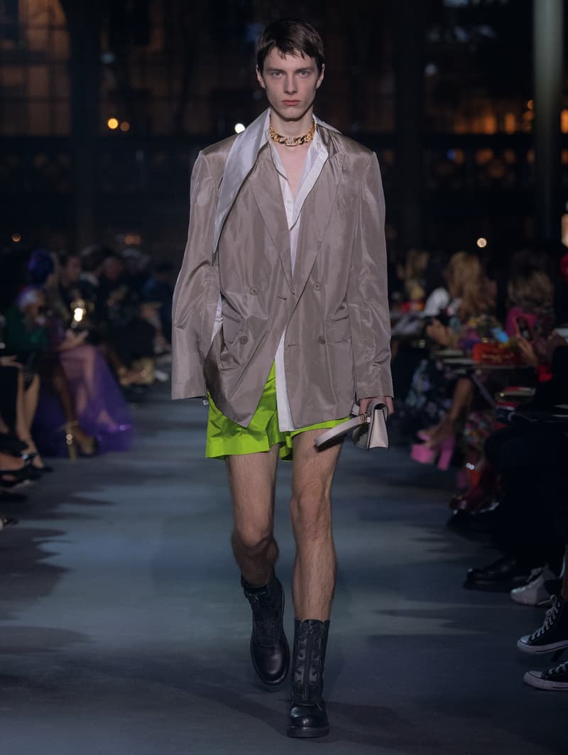 valntino Pierpaolo Piccioli 2022 ss PFW runway looks show