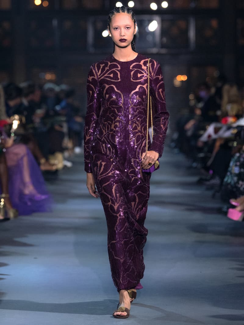 valntino Pierpaolo Piccioli 2022 ss PFW runway looks show