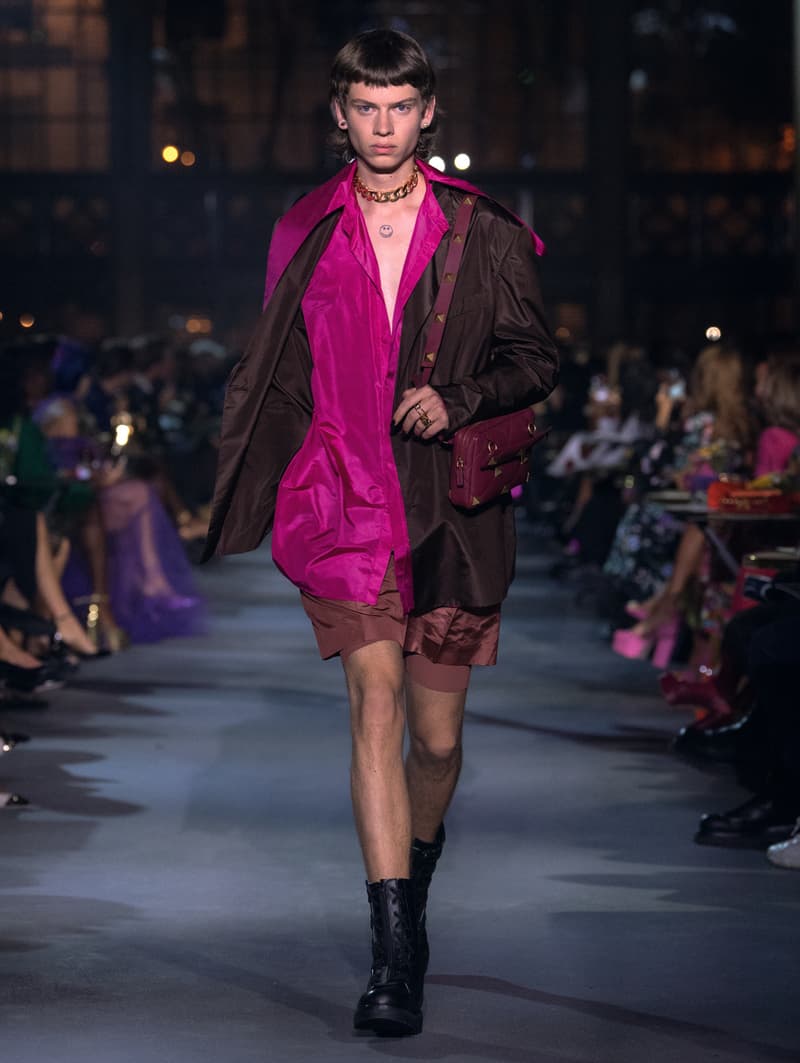 valntino Pierpaolo Piccioli 2022 ss PFW runway looks show