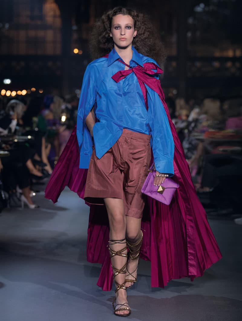 valntino Pierpaolo Piccioli 2022 ss PFW runway looks show
