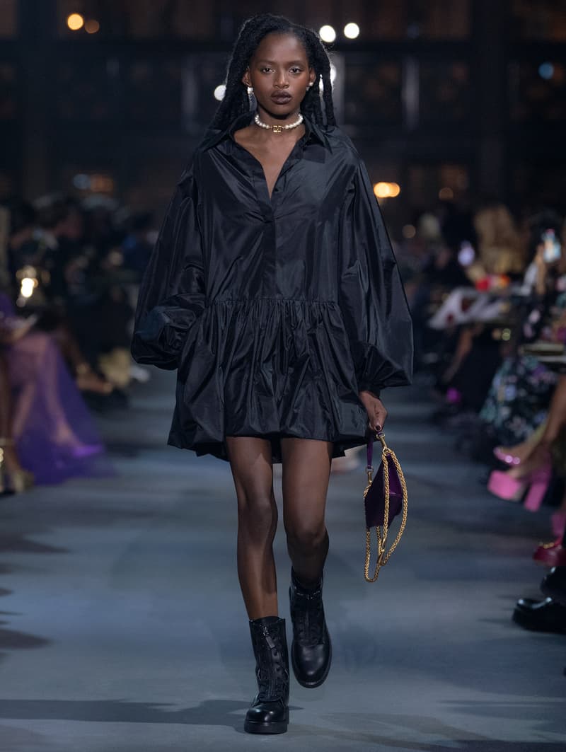 valntino Pierpaolo Piccioli 2022 ss PFW runway looks show