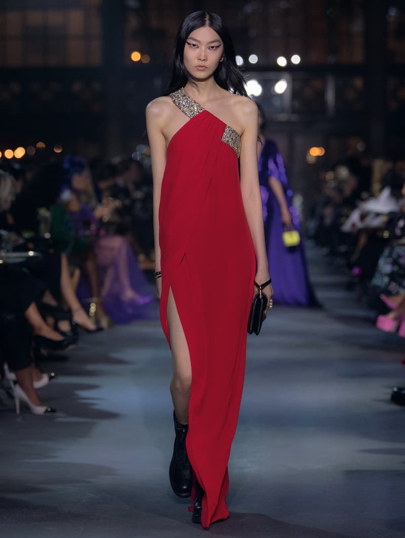 valntino Pierpaolo Piccioli 2022 ss PFW runway looks show