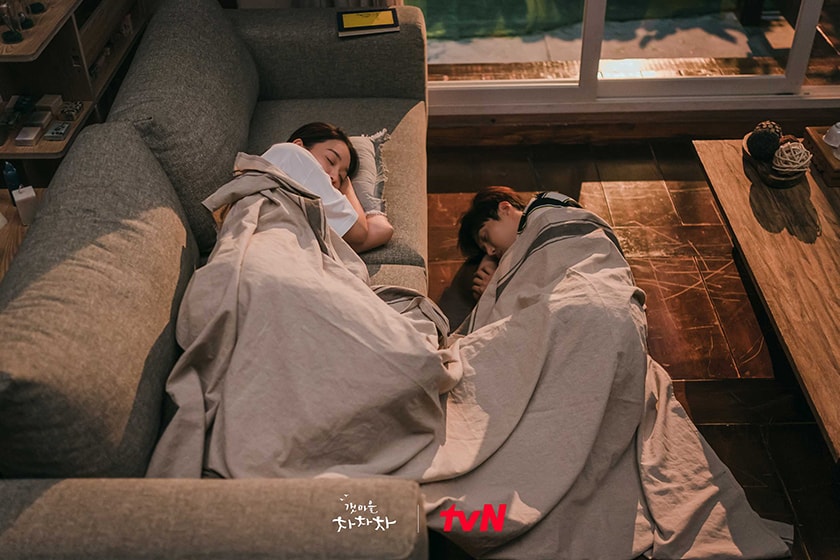 Hometown Cha-Cha-Cha korean drama Shin Min Ah Kim Seon ho