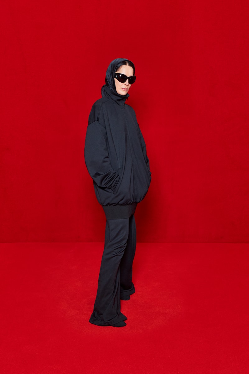 balenciaga red carpet simpsons 2022 ss demna