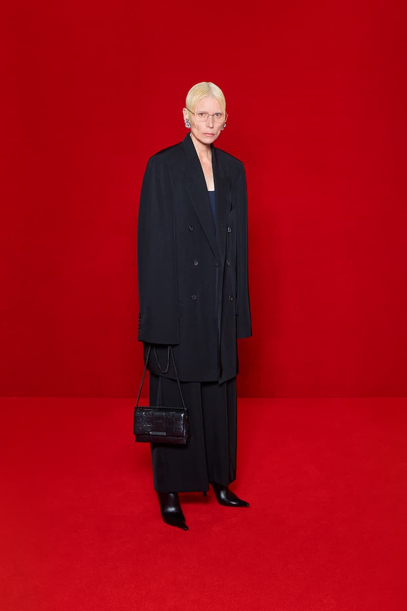 balenciaga red carpet simpsons 2022 ss demna