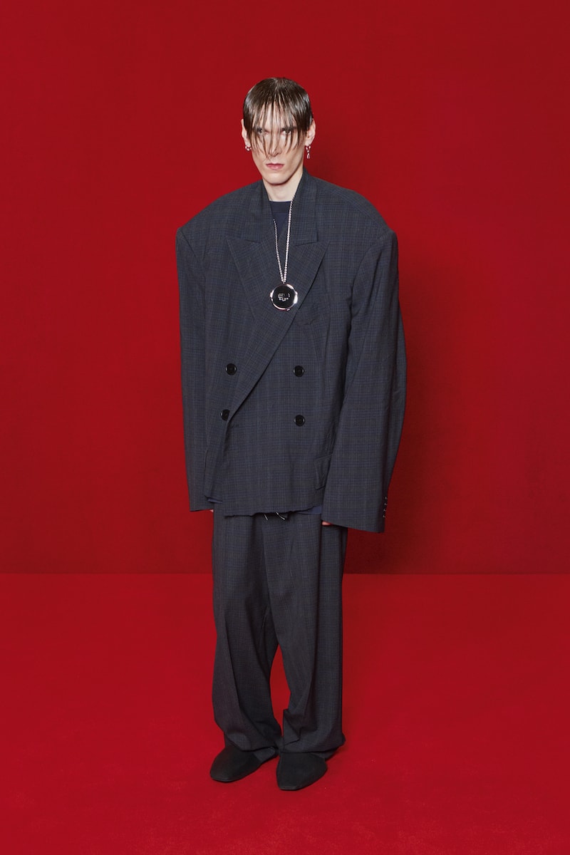 balenciaga red carpet simpsons 2022 ss demna