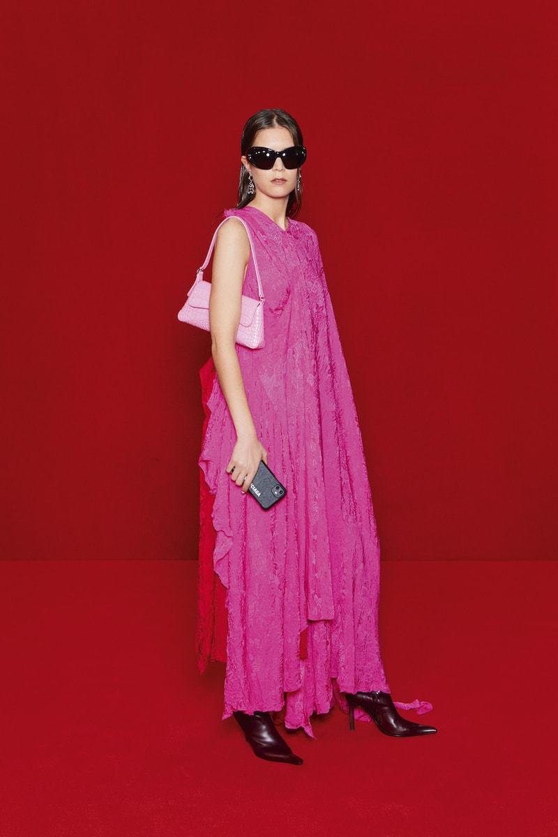 balenciaga red carpet simpsons 2022 ss demna