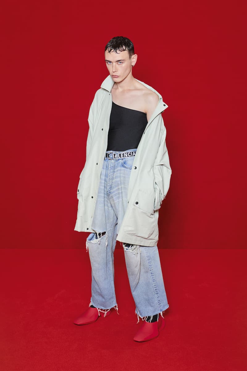 balenciaga red carpet simpsons 2022 ss demna