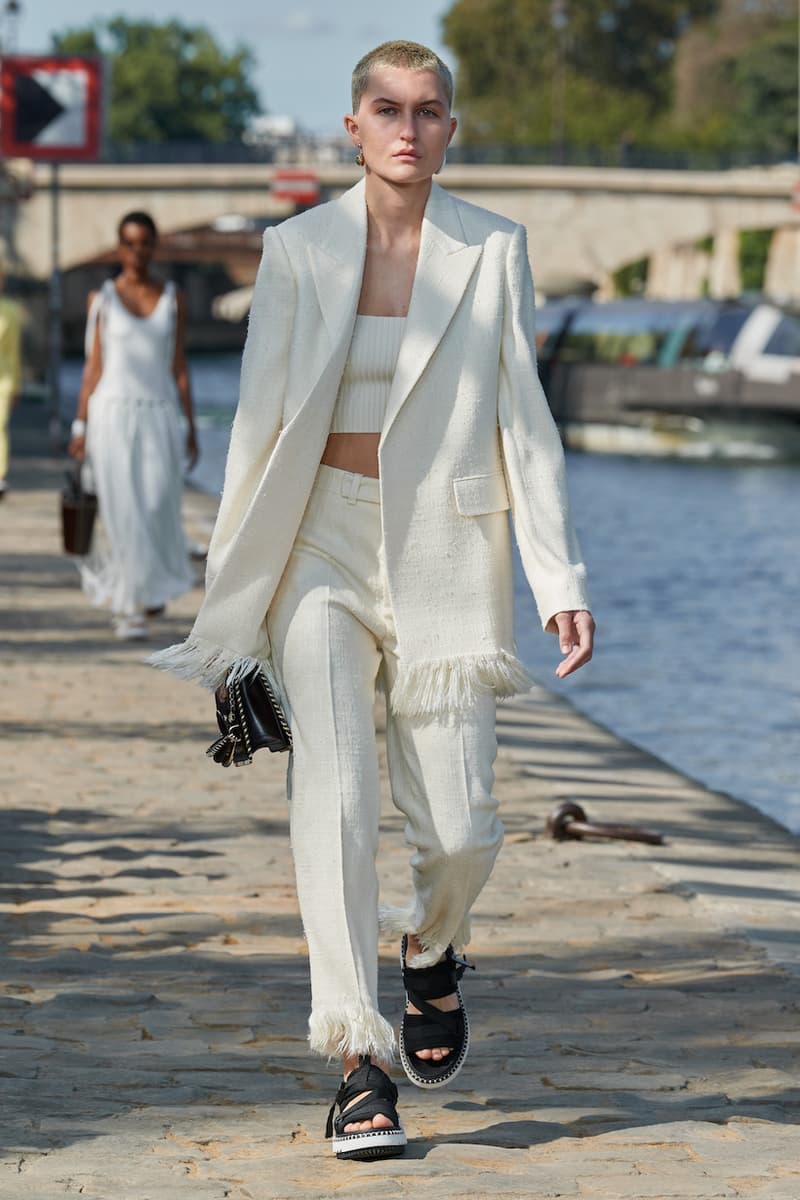 Chloe 2022 SS runway gabriela hearst handbags sustainable