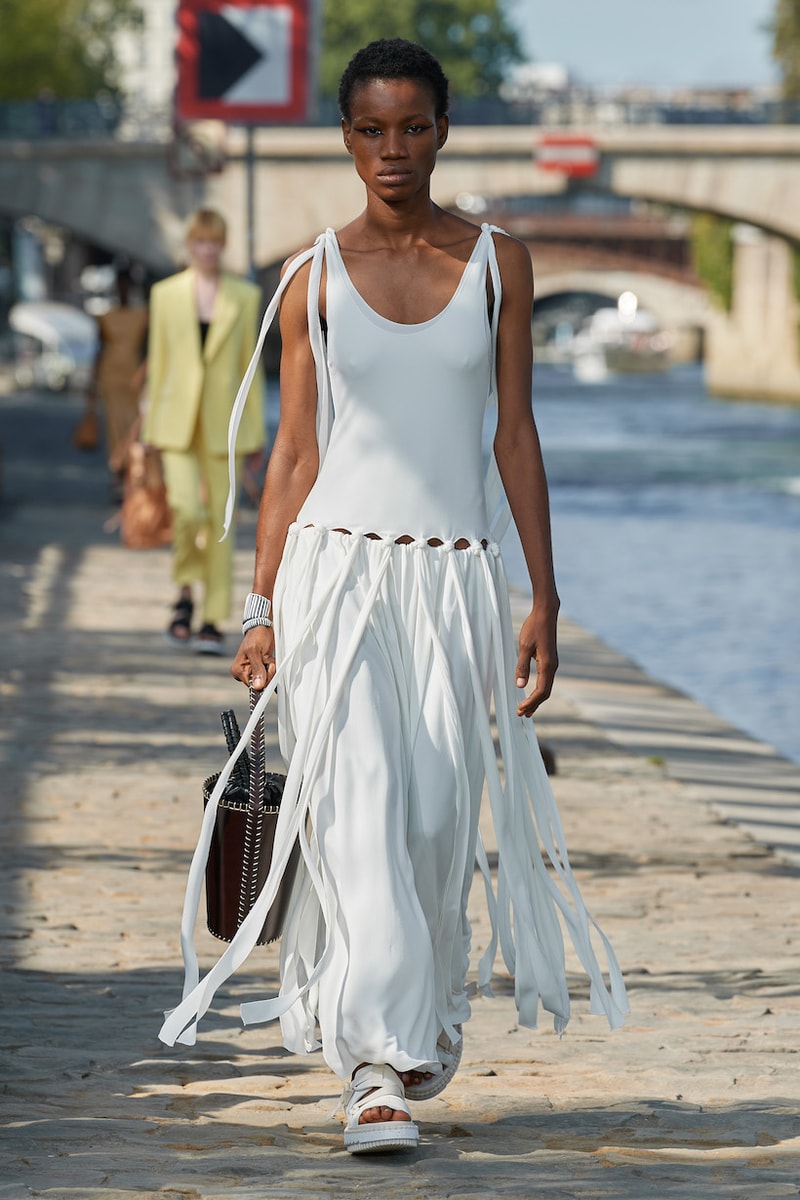 Chloe 2022 SS runway gabriela hearst handbags sustainable