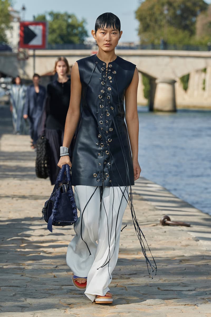 Chloe 2022 SS runway gabriela hearst handbags sustainable