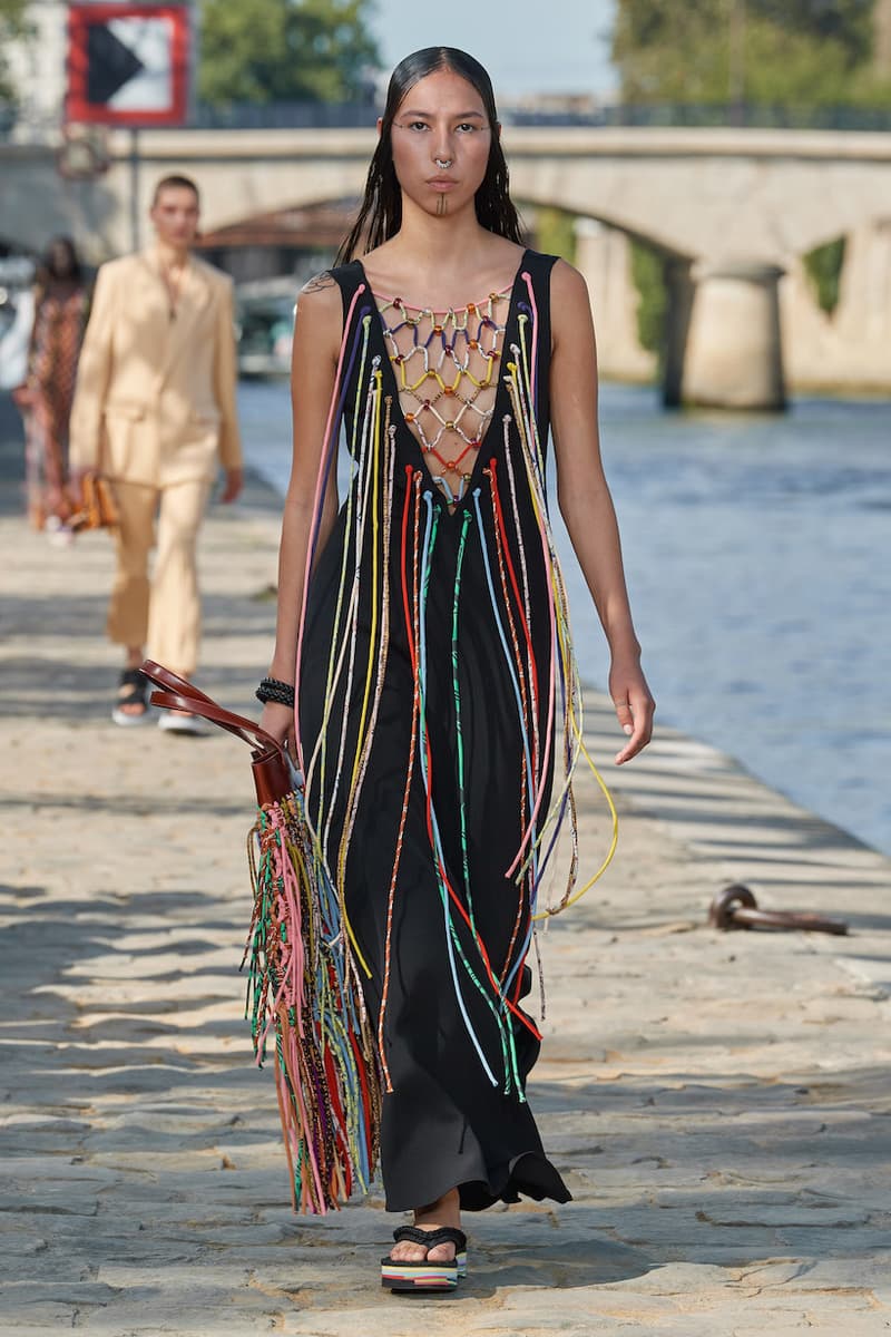 Chloe 2022 SS runway gabriela hearst handbags sustainable