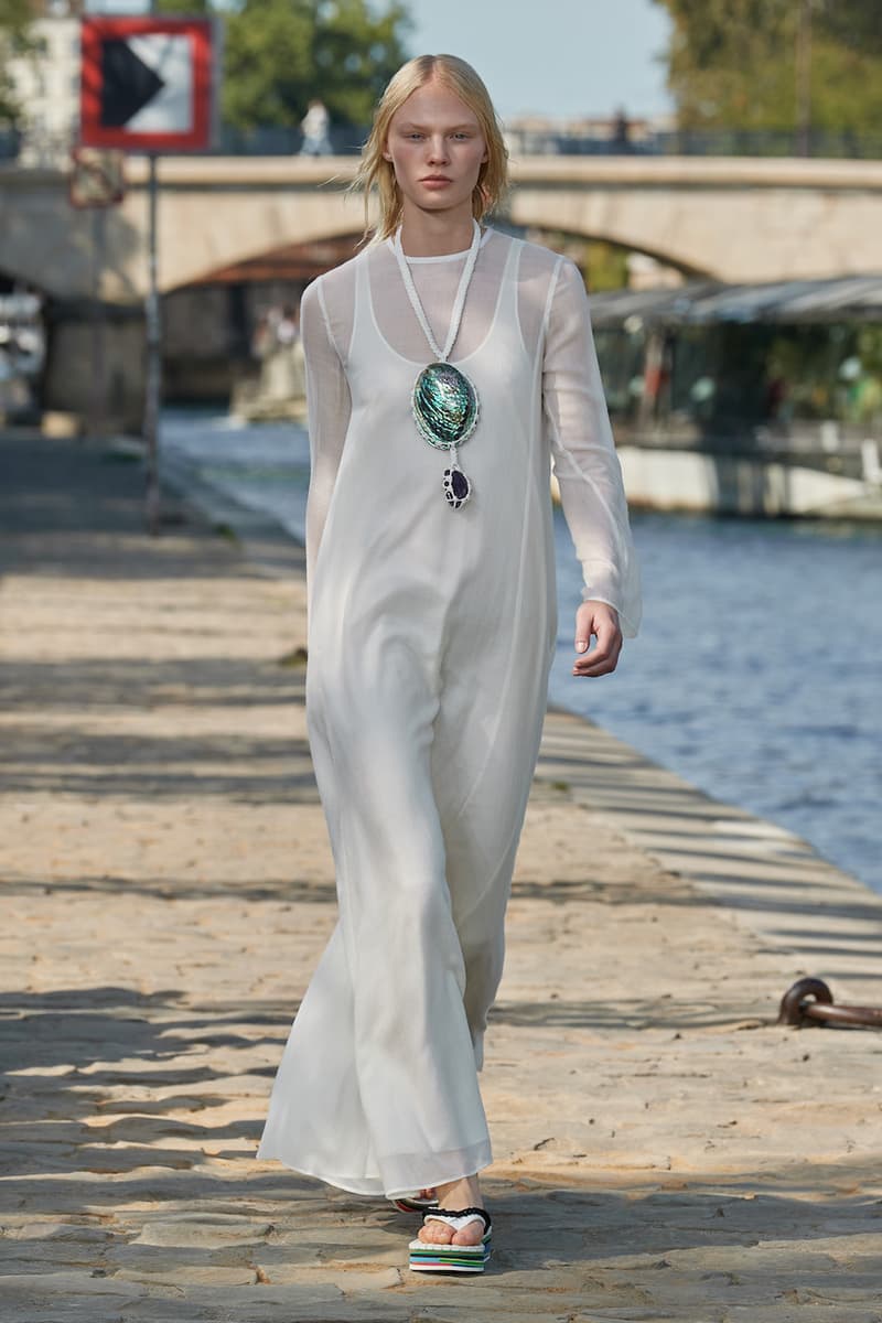 Chloe 2022 SS runway gabriela hearst handbags sustainable