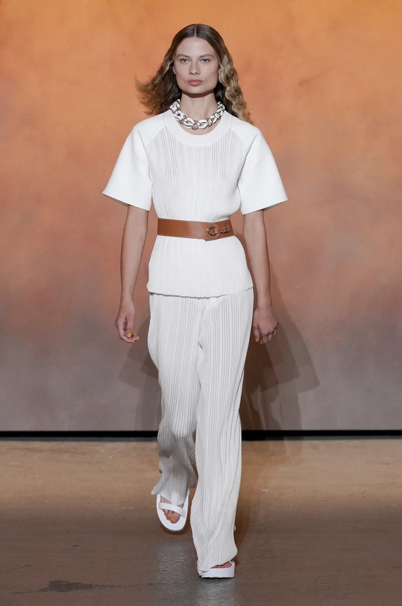 hermes 2022 ss pfw paris runway looks every