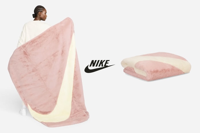 售罄不補貨：Nike Swoosh Logo 毛毯回來了，還是全新的粉紅配色！