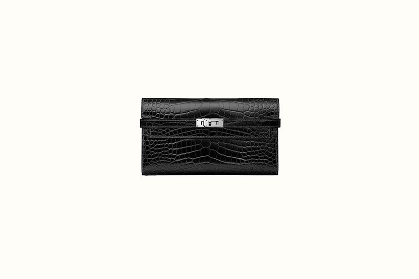 Hermès all black wallets 2021