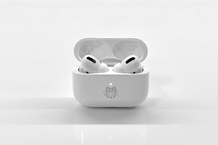 Apple Product RED 2022 Chinese New Year AirPods Pro