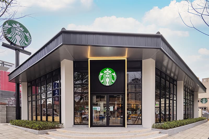 Starbucks Linkou New Store opening sakura Cups