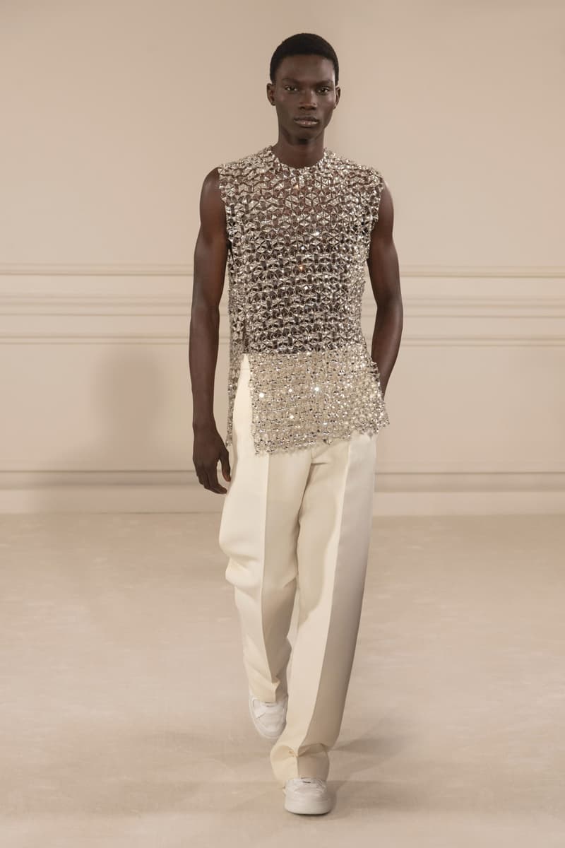 valentino 2022 ss haute couture runway looks details