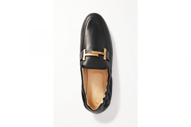 7-fashionable-black-loafers-to-recommend-06