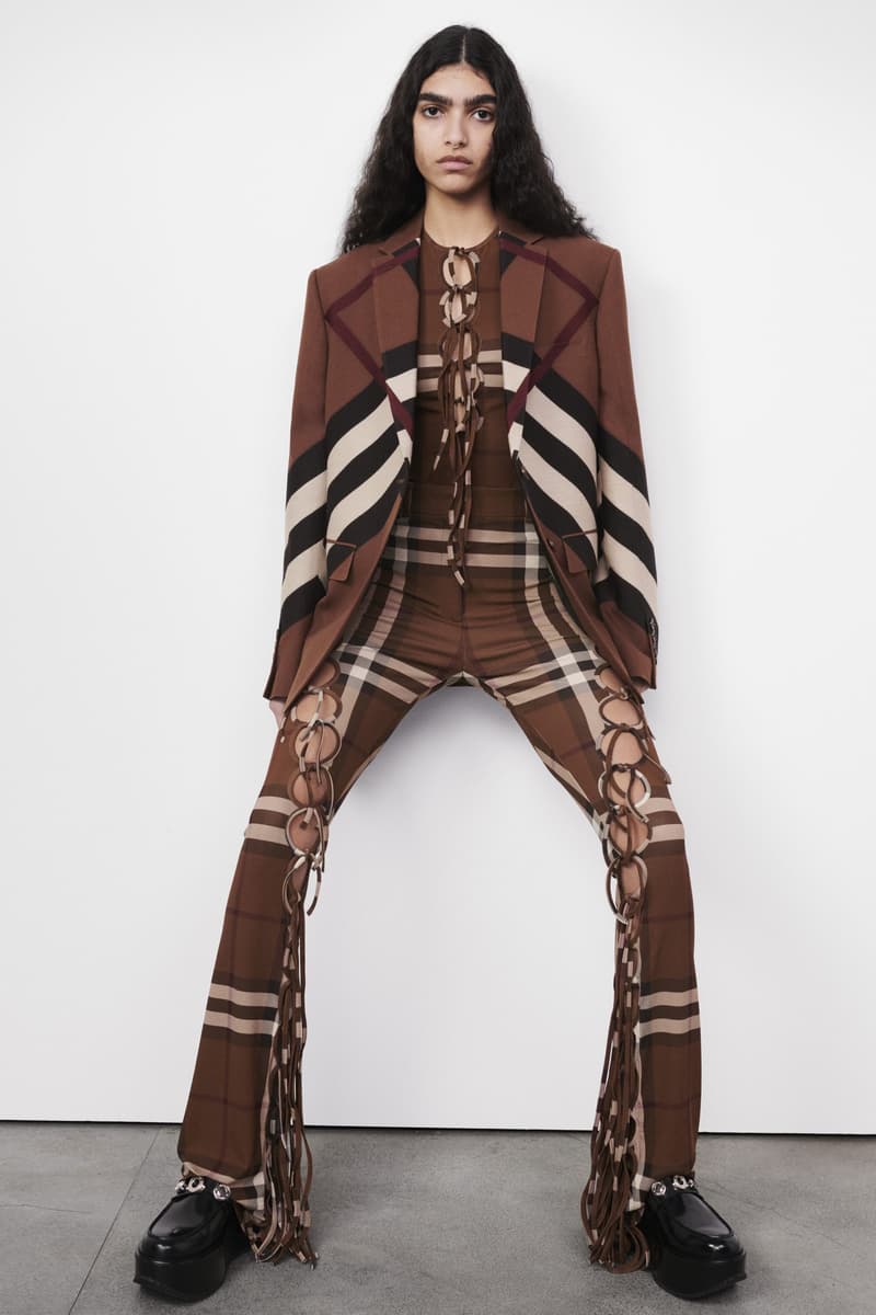 Burberry 2022 pre-fall collection