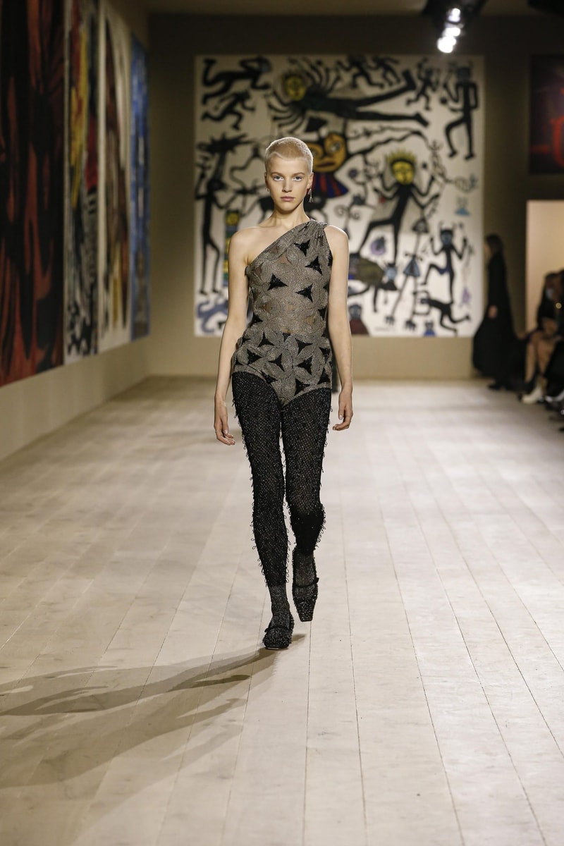 DIOR 2022ss haute couture fashion show