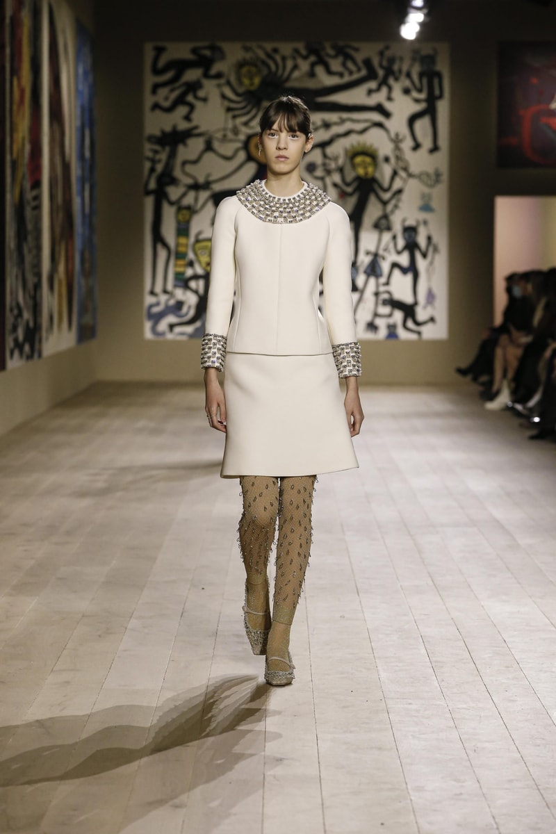 DIOR 2022ss haute couture fashion show
