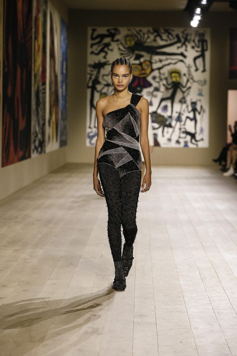 DIOR 2022ss haute couture fashion show