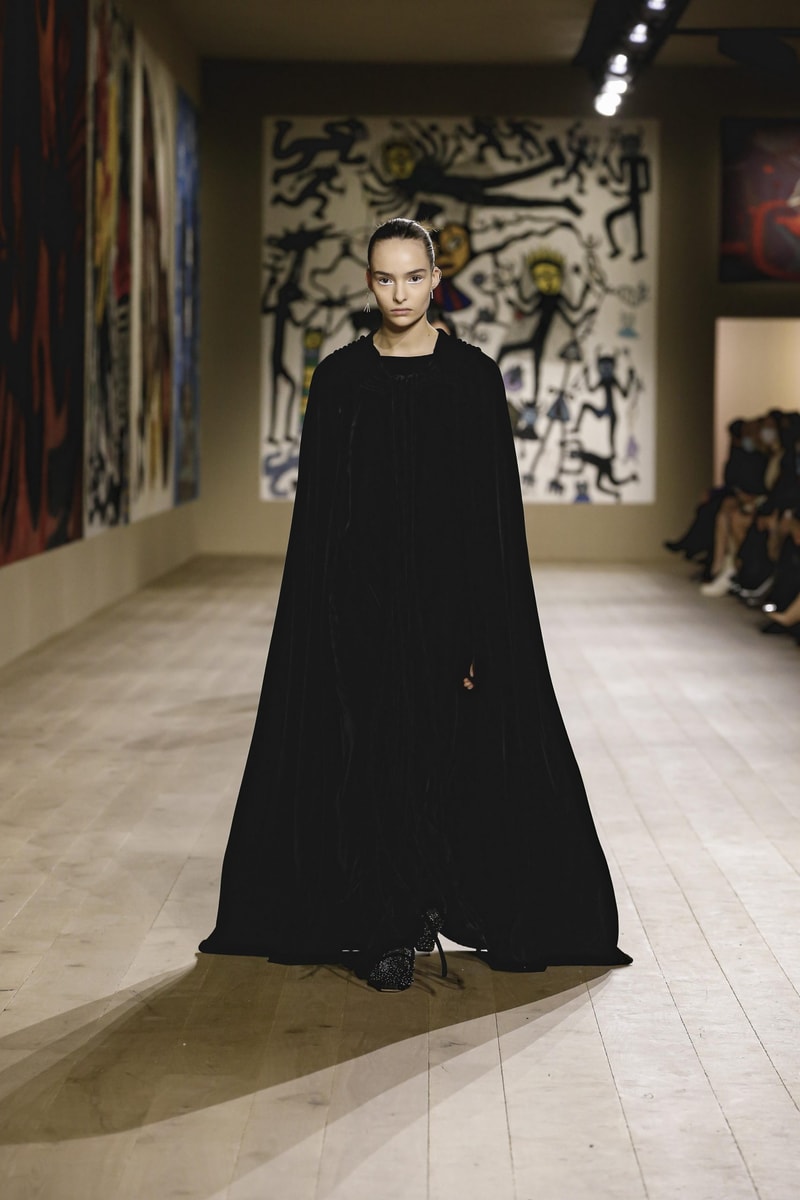 DIOR 2022ss haute couture fashion show
