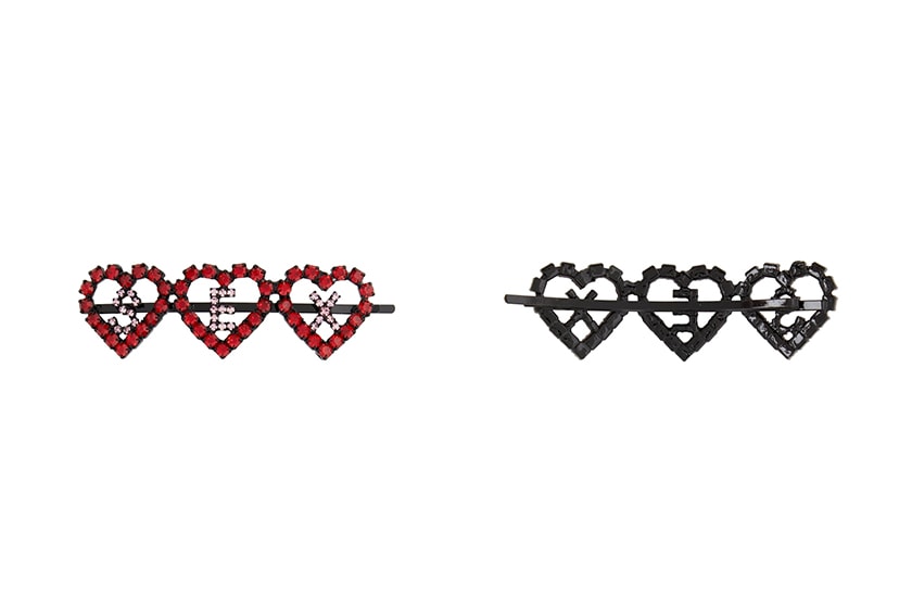 BLACKPINK Lisa New Hairstyle Celine Hair Clips
