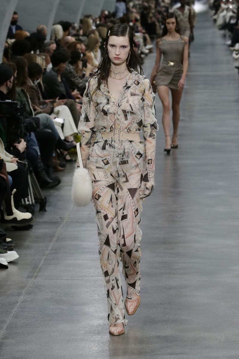 Fendi 2022 FW fashion show runway