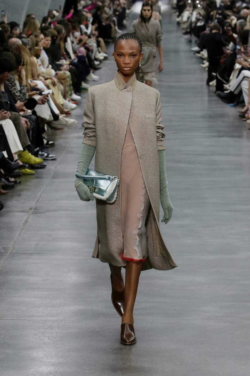 Fendi 2022 FW fashion show runway 