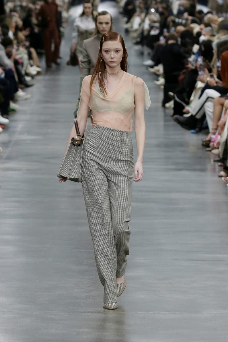 Fendi 2022 FW fashion show runway