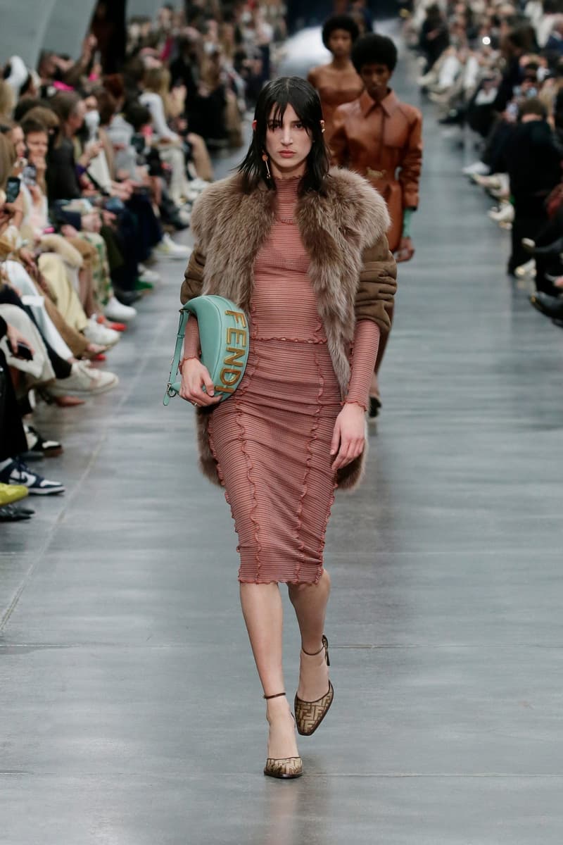 Fendi 2022 FW fashion show runway 