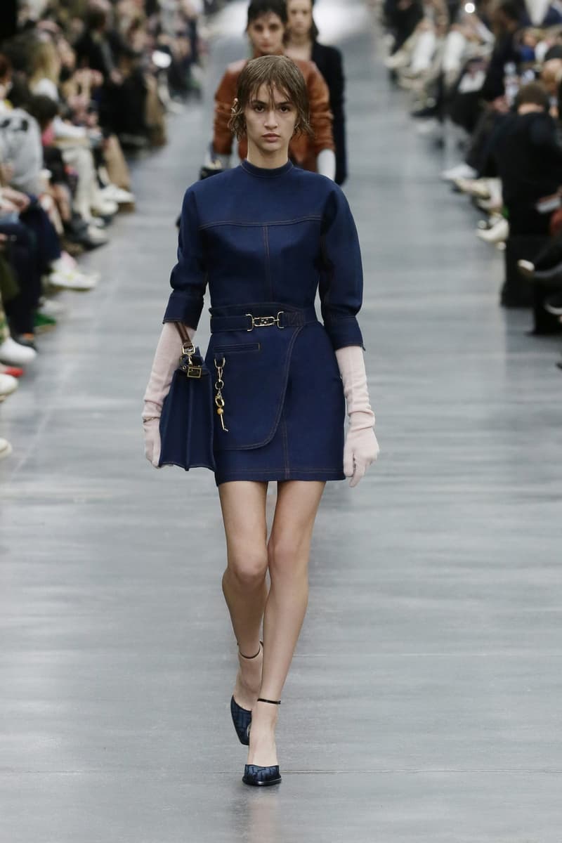 Fendi 2022 FW fashion show runway 