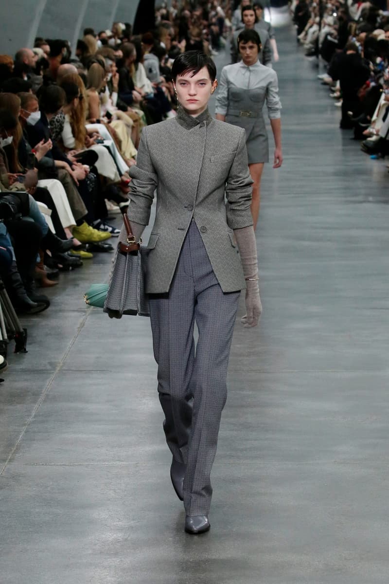 Fendi 2022 FW fashion show runway
