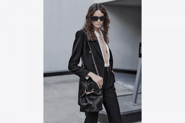 saint-laurent-launched-new-le-maillon-hook-bucket-bag-06