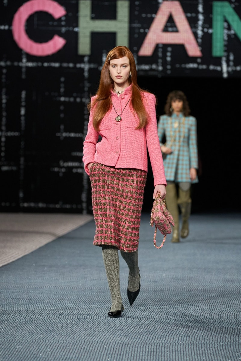 CHANEL 2022FW PFW 